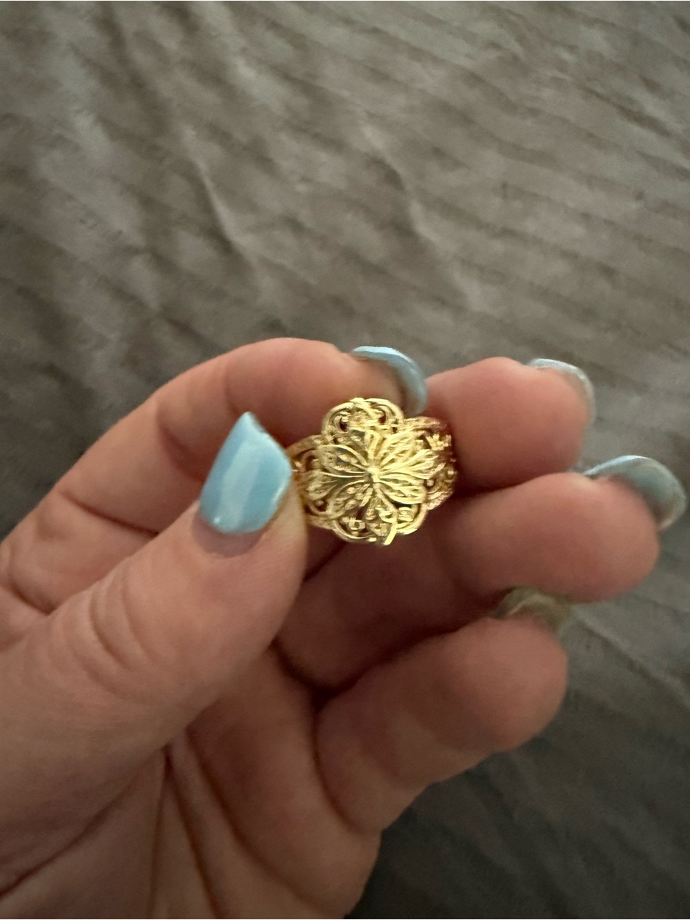 Gold Filigree Floral Statement Ring - Women's Jewelry size 8